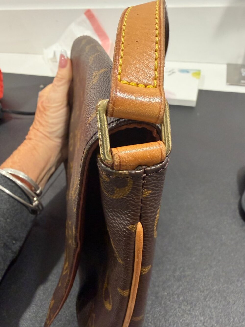 Louis Vuitton Monogram Musette Tango Shoulder Bag (JB1263) - Picture 13 of 14